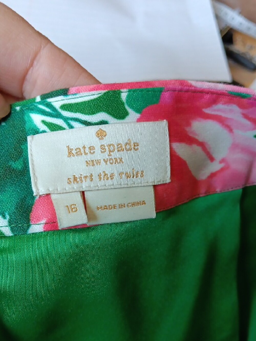 Kate Spade Green Floral Pencil Skirt with Pink, Blue & Cream Blooms - Picture 5 of 11